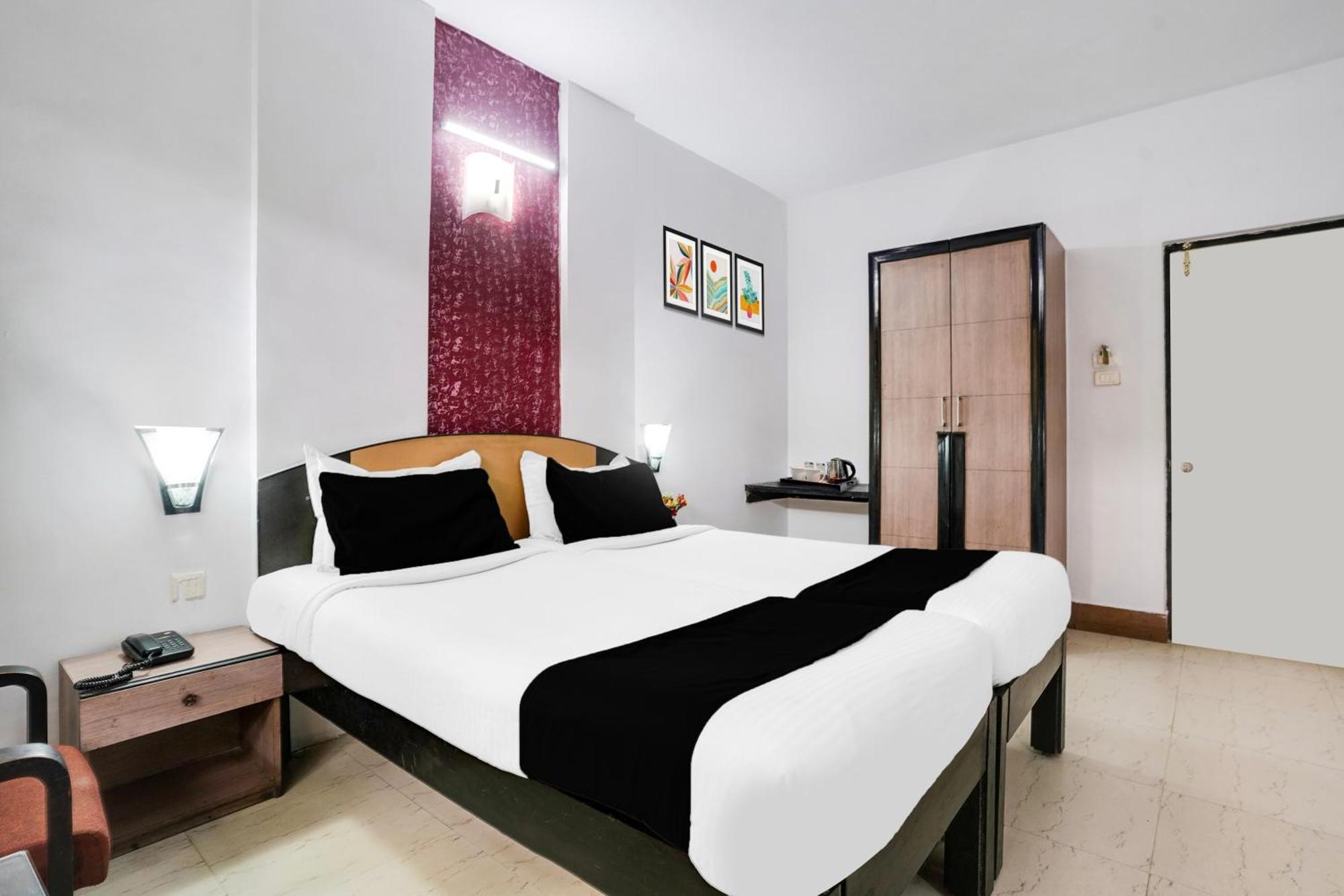 Super Townhouse Margao Near Railway Station Hotel Exterior photo