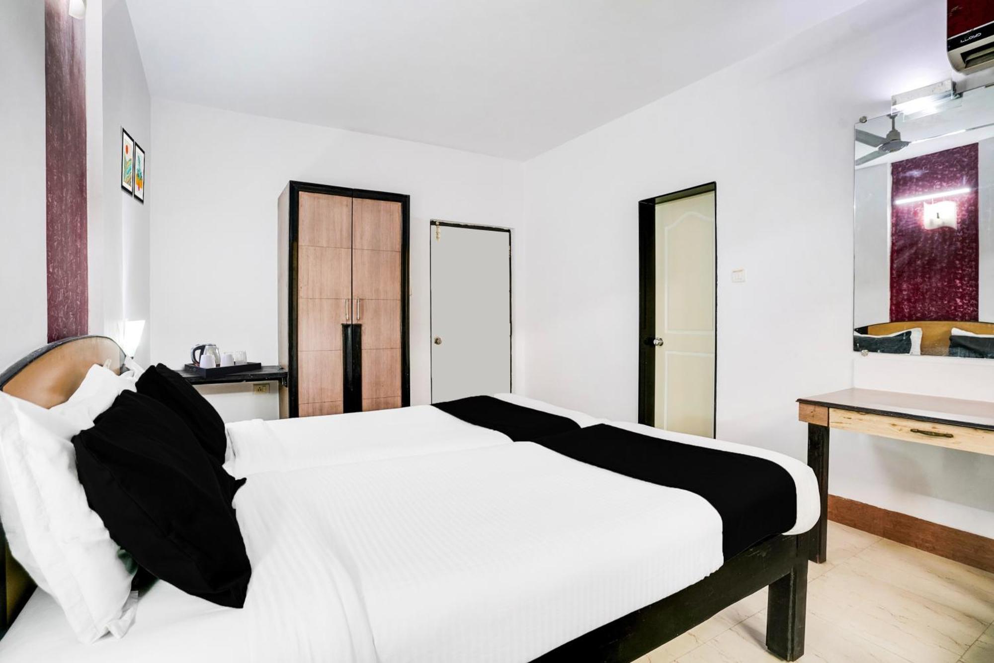 Super Townhouse Margao Near Railway Station Hotel Exterior photo