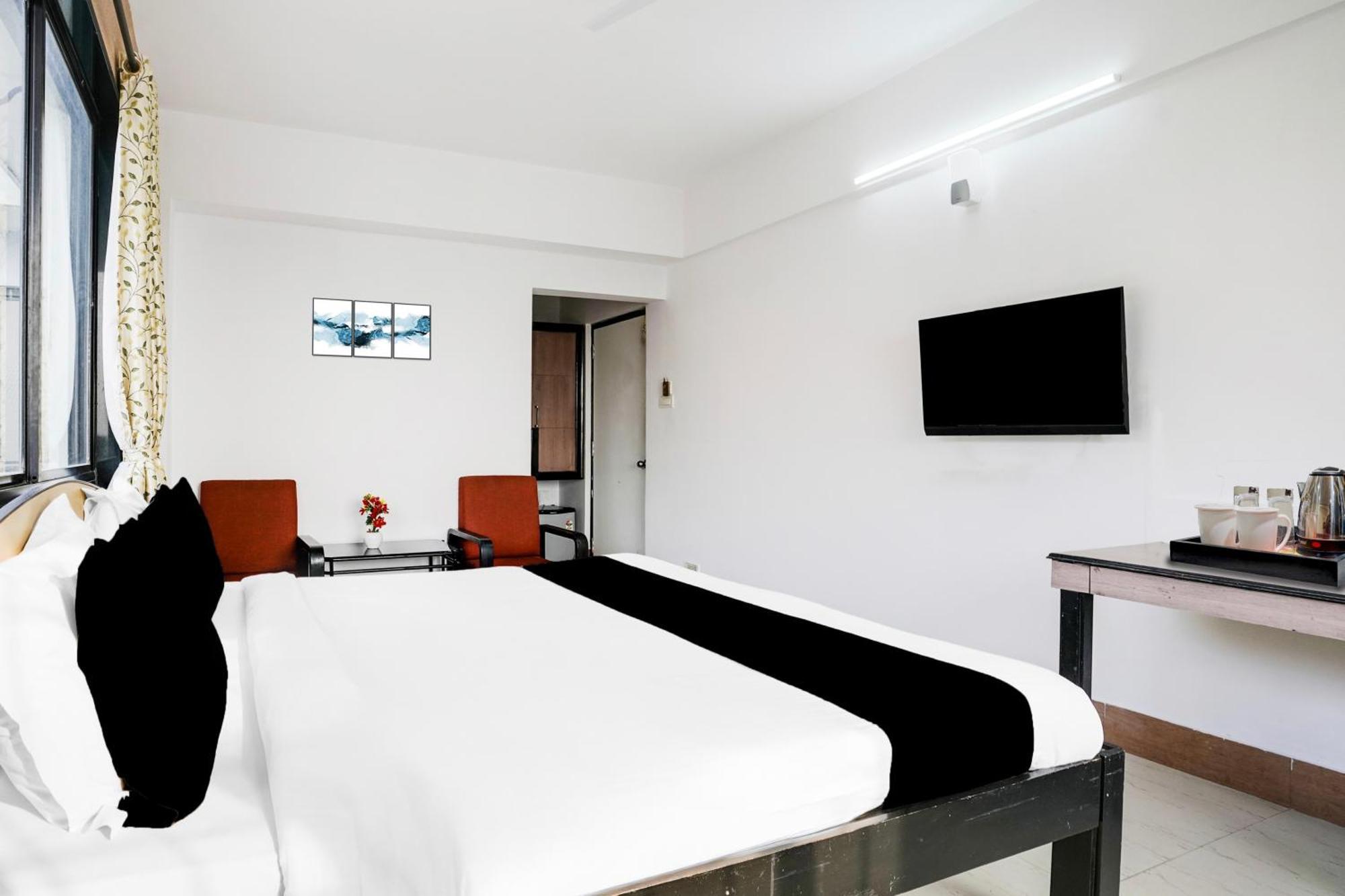 Super Townhouse Margao Near Railway Station Hotel Exterior photo